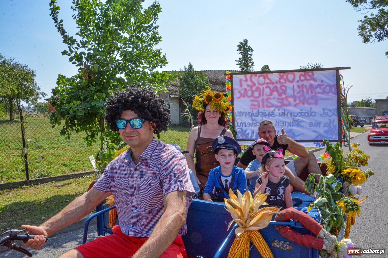 Zdjęcie w galerii na portalu naszraciborz.pl: Miejsko-powiatowe dożynki w Raciborzu-Brzeziu [FOTO i WIDEO] wiadomości z regionu