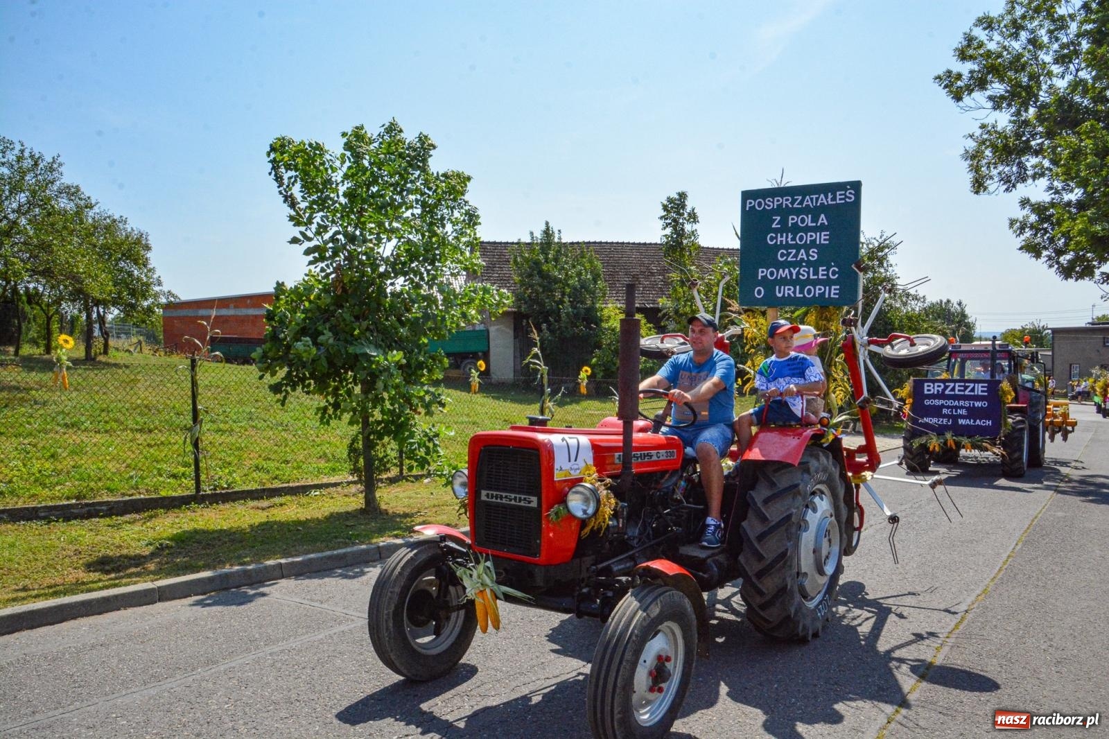 Zdjęcie w galerii na portalu naszraciborz.pl: Miejsko-powiatowe dożynki w Raciborzu-Brzeziu [FOTO i WIDEO] wiadomości z regionu