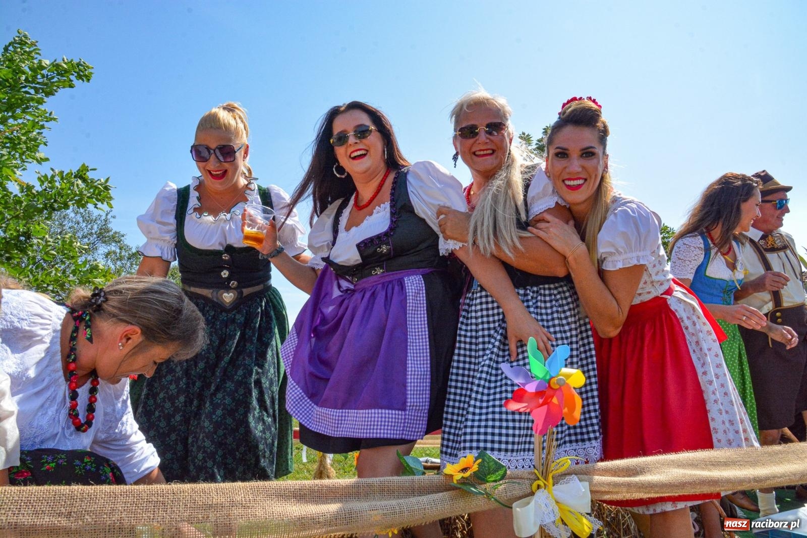 Zdjęcie w galerii na portalu naszraciborz.pl: Miejsko-powiatowe dożynki w Raciborzu-Brzeziu [FOTO i WIDEO] wiadomości z regionu