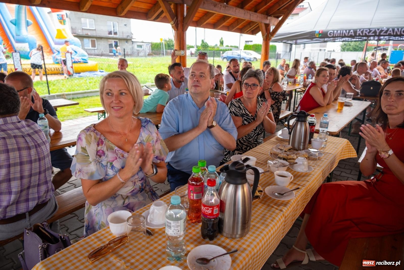 Zdjęcie w galerii na portalu naszraciborz.pl: Święto plonów w Roszkowie. Olimpijki, Abba i smerfy wiadomości z regionu