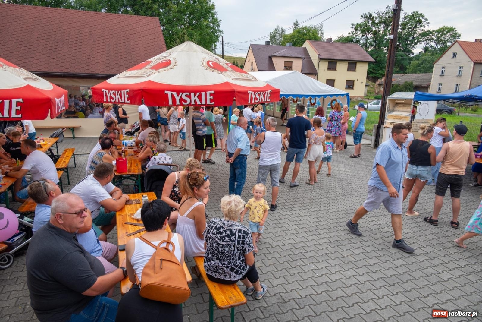 Zdjęcie w galerii na portalu naszraciborz.pl: Dożynki Owsiszcz i Nowej Wioski [FOTO i WIDEO] wiadomości z regionu