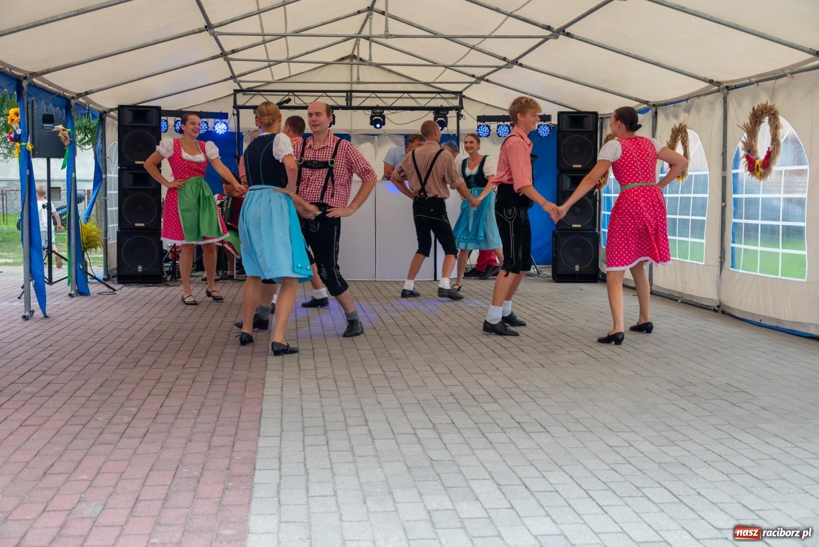 Zdjęcie w galerii na portalu naszraciborz.pl: Dożynki Owsiszcz i Nowej Wioski [FOTO i WIDEO] wiadomości z regionu