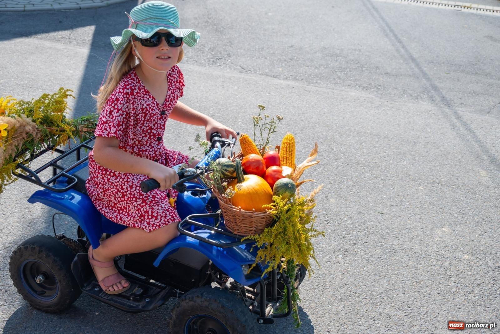 Zdjęcie w galerii na portalu naszraciborz.pl: Dożynki Owsiszcz i Nowej Wioski [FOTO i WIDEO] wiadomości z regionu