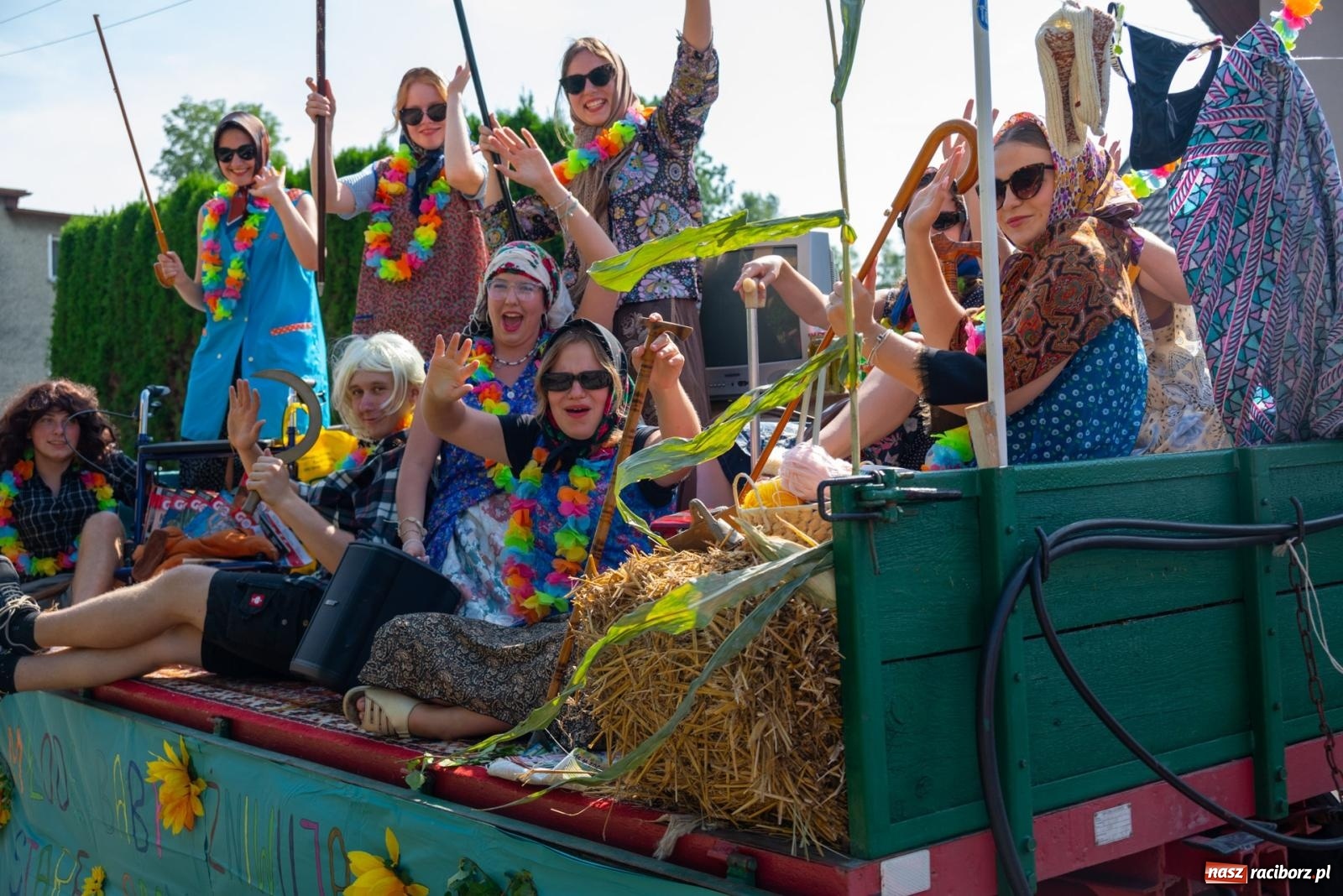 Zdjęcie w galerii na portalu naszraciborz.pl: Dożynki Owsiszcz i Nowej Wioski [FOTO i WIDEO] wiadomości z regionu