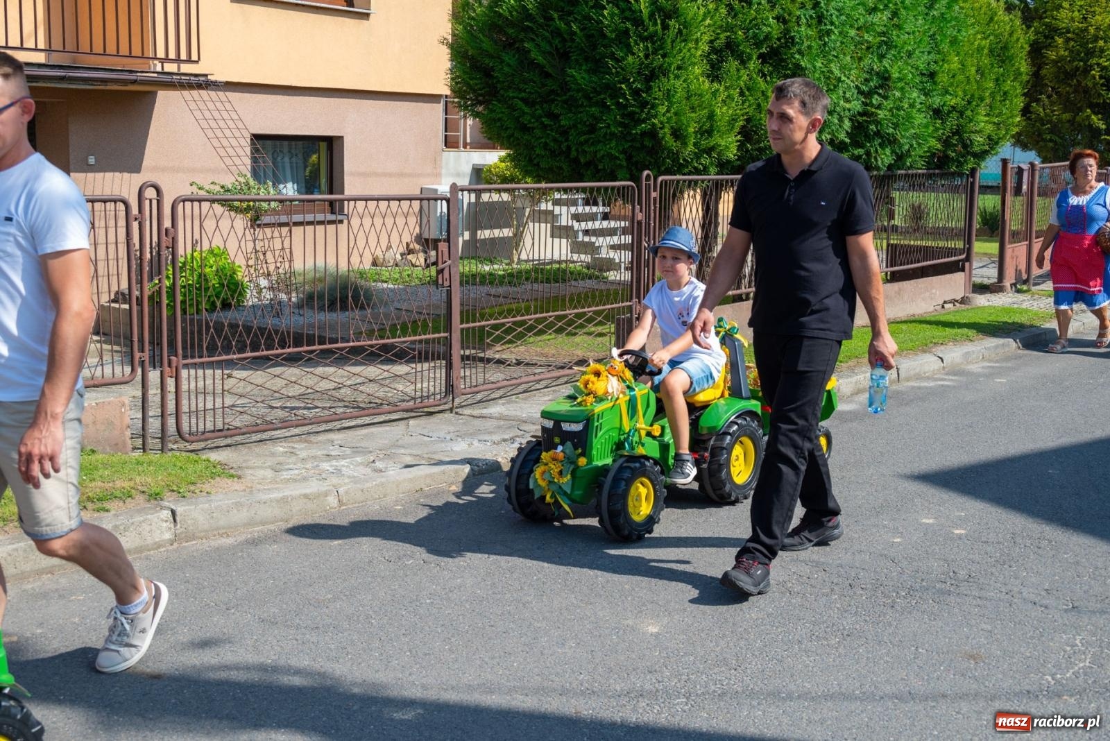 Zdjęcie w galerii na portalu naszraciborz.pl: Dożynki Owsiszcz i Nowej Wioski [FOTO i WIDEO] wiadomości z regionu