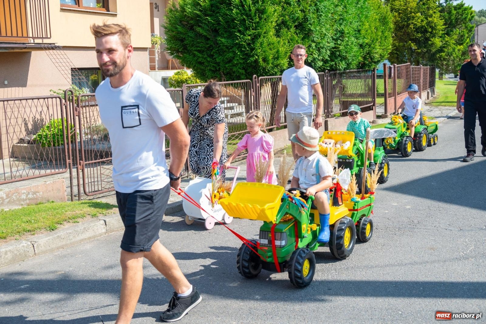 Zdjęcie w galerii na portalu naszraciborz.pl: Dożynki Owsiszcz i Nowej Wioski [FOTO i WIDEO] wiadomości z regionu