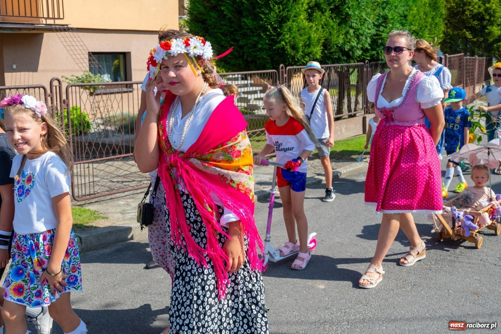 Zdjęcie w galerii na portalu naszraciborz.pl: Dożynki Owsiszcz i Nowej Wioski [FOTO i WIDEO] wiadomości z regionu