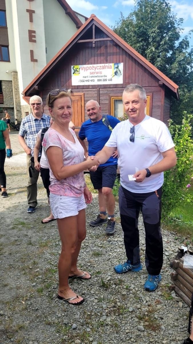 Zdjęcie w galerii na portalu naszraciborz.pl: Lackowa i Radziejowa - wędrowcy z Raciborza wrócili z górskiego szlaku wiadomości z regionu