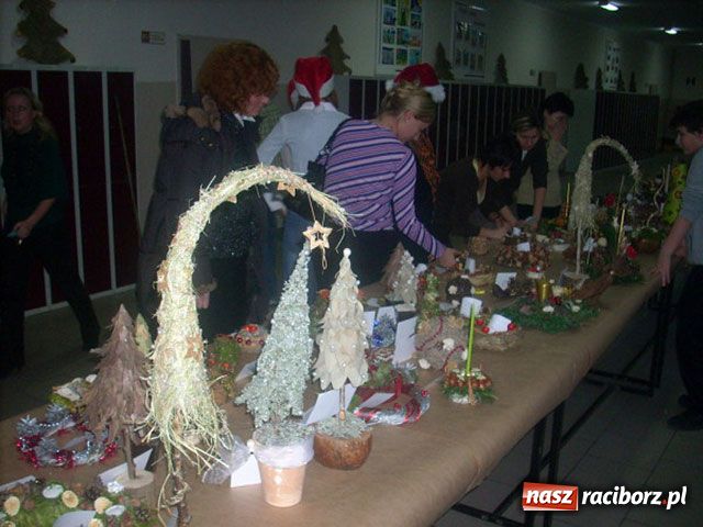 Zdjęcie w galerii na portalu naszraciborz.pl: Przedświątecznie w G 1 wiadomości z regionu