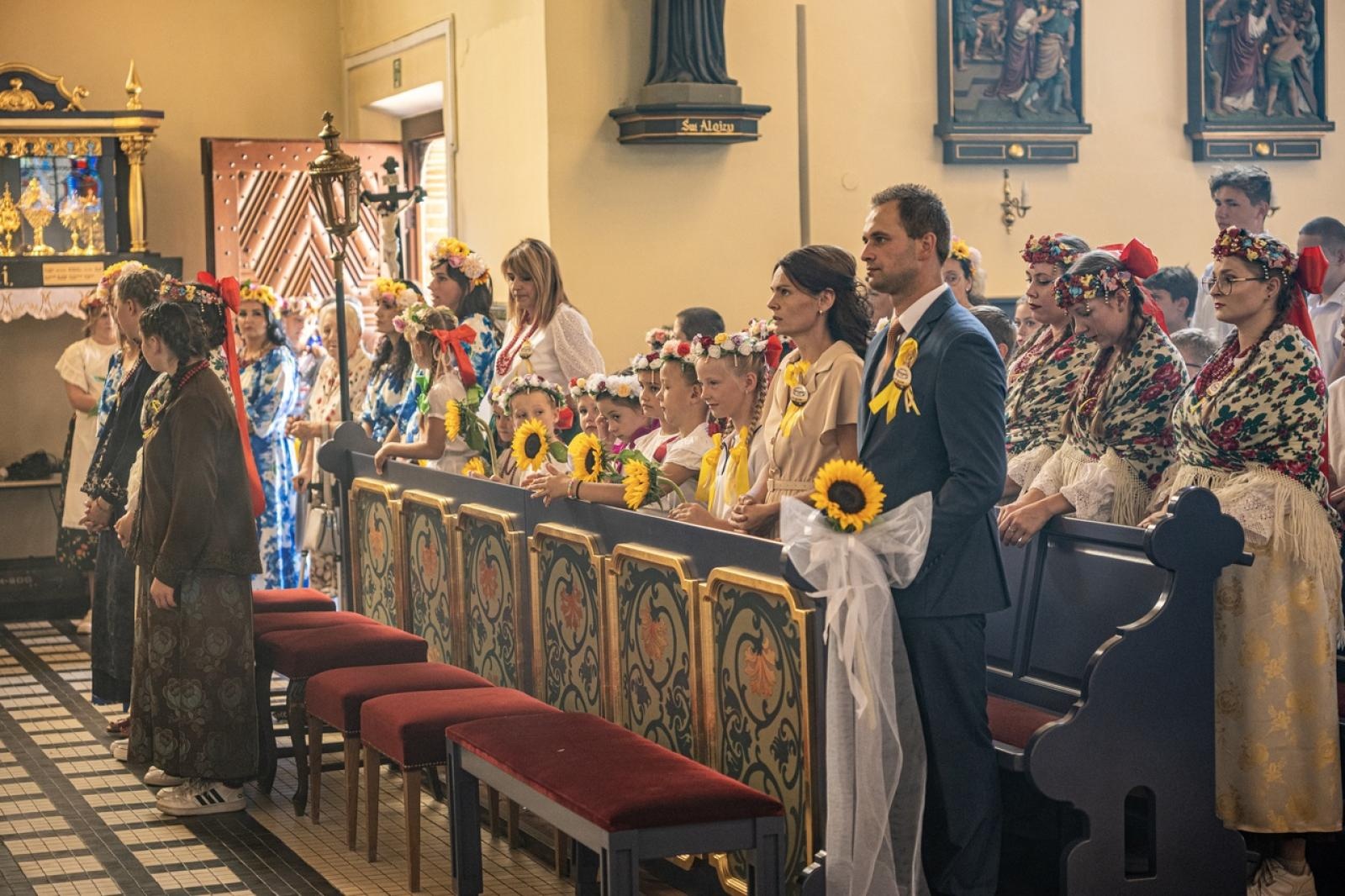 Zdjęcie w galerii na portalu naszraciborz.pl: Raciborzanie podziękowali za plony na dożynkach powiatowo-gminnych w Brzeziu - relacja na bis! [FOTO i WIDEO] wiadomości z regionu