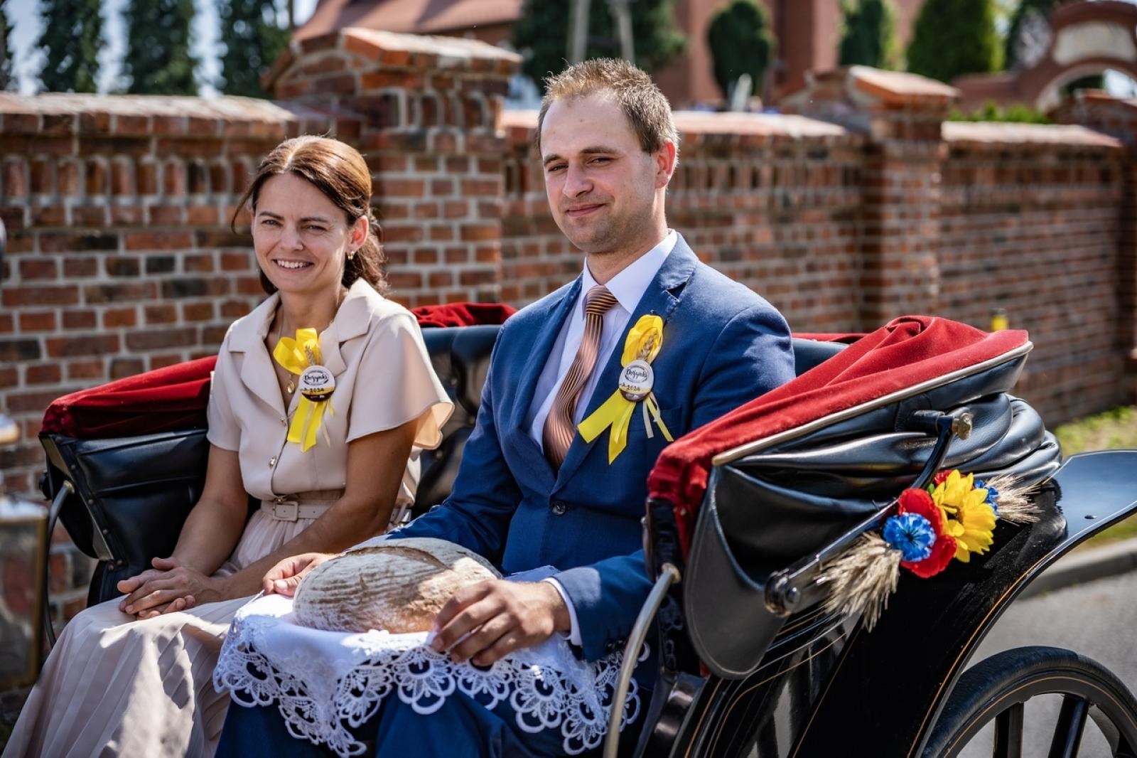Zdjęcie w galerii na portalu naszraciborz.pl: Raciborzanie podziękowali za plony na dożynkach powiatowo-gminnych w Brzeziu - relacja na bis! [FOTO i WIDEO] wiadomości z regionu