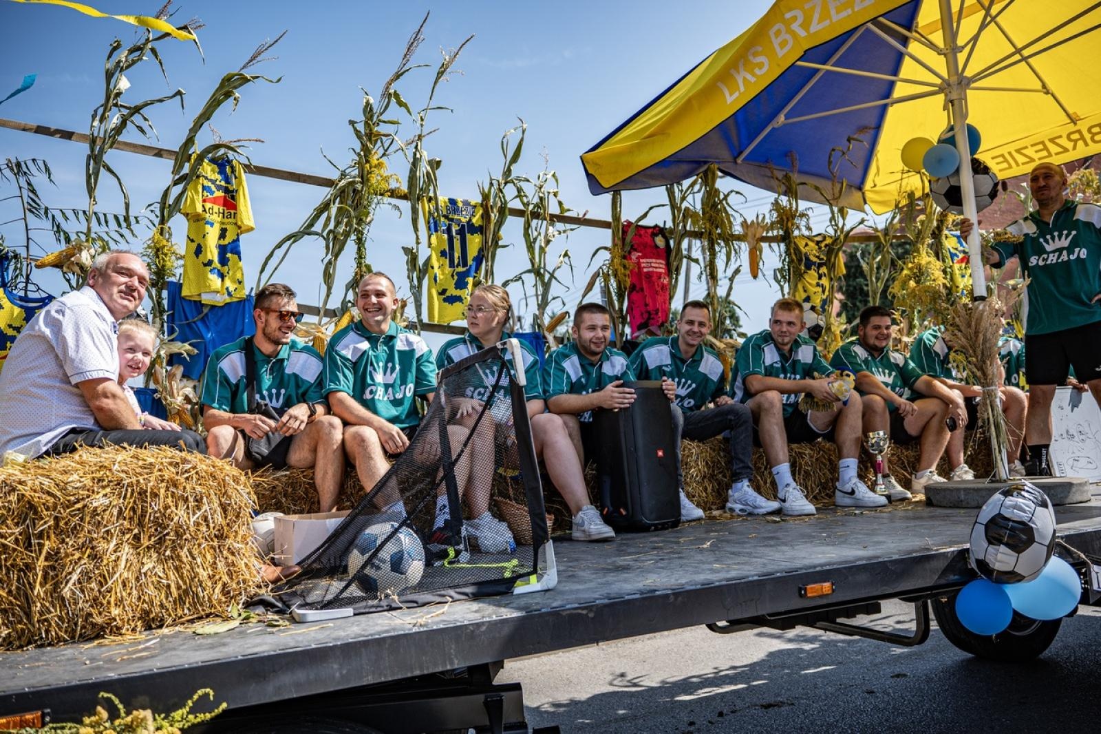 Zdjęcie w galerii na portalu naszraciborz.pl: Raciborzanie podziękowali za plony na dożynkach powiatowo-gminnych w Brzeziu - relacja na bis! [FOTO i WIDEO] wiadomości z regionu