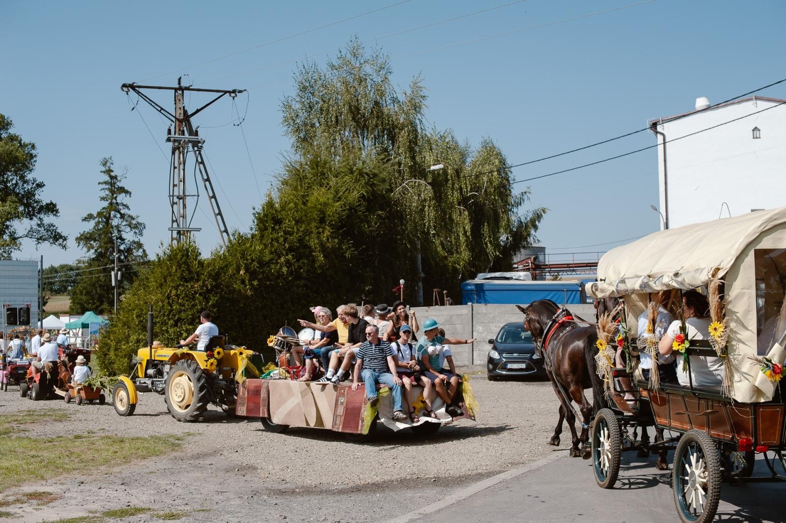 Zdjęcie w galerii na portalu naszraciborz.pl: Dożynki w Cyprzanowie i Krowiarkach na bis! [FOTO i WIDEO] wiadomości z regionu