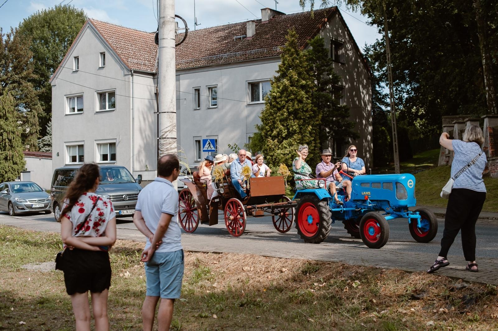 Zdjęcie w galerii na portalu naszraciborz.pl: Dożynki w Cyprzanowie i Krowiarkach na bis! [FOTO i WIDEO] wiadomości z regionu