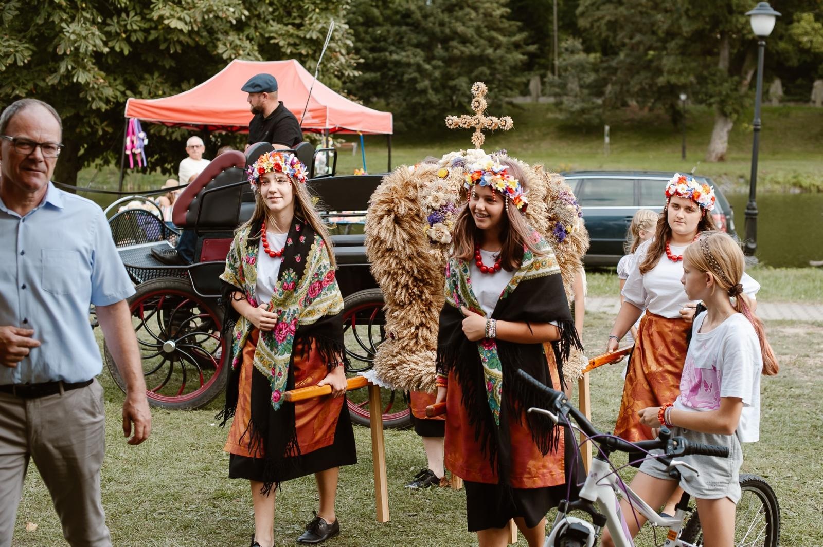 Zdjęcie w galerii na portalu naszraciborz.pl: Dożynki w Cyprzanowie i Krowiarkach na bis! [FOTO i WIDEO] wiadomości z regionu
