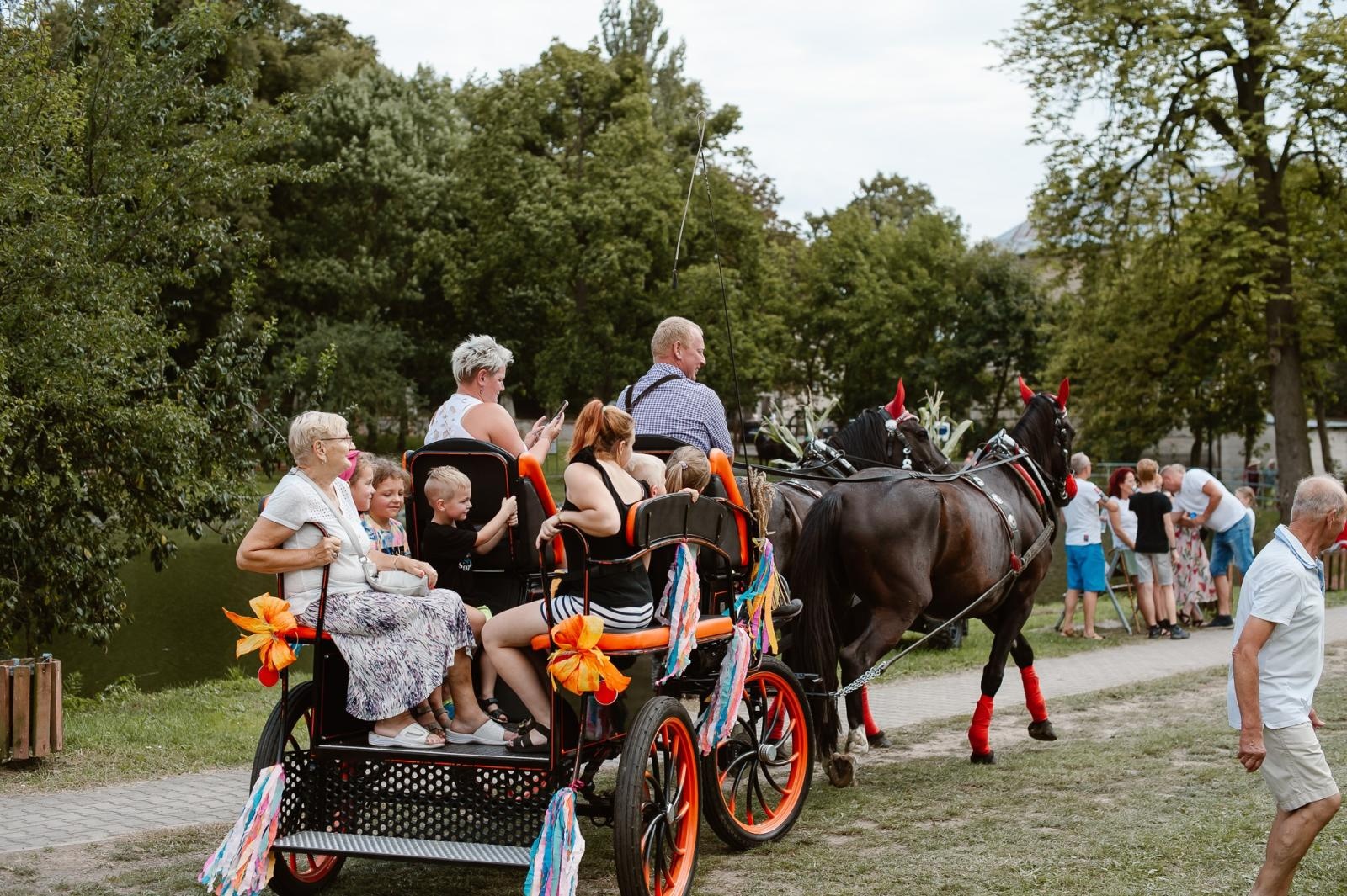 Zdjęcie w galerii na portalu naszraciborz.pl: Dożynki w Cyprzanowie i Krowiarkach na bis! [FOTO i WIDEO] wiadomości z regionu