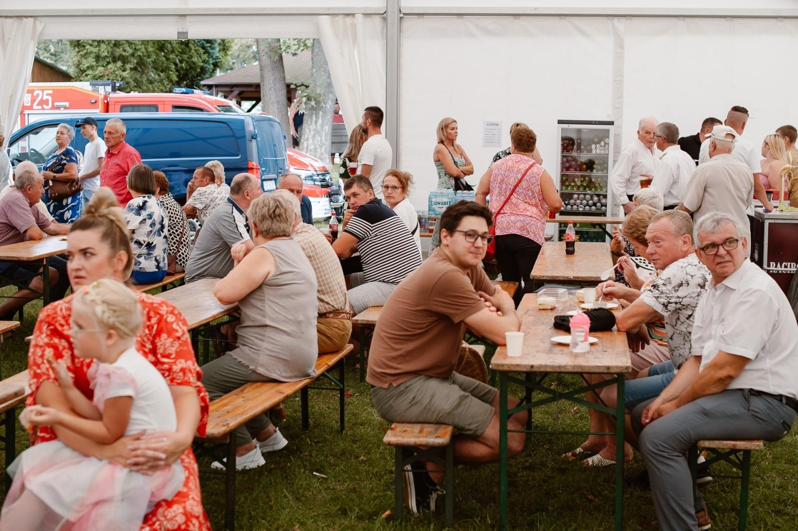 Zdjęcie w galerii na portalu naszraciborz.pl: Dożynki w Cyprzanowie i Krowiarkach na bis! [FOTO i WIDEO] wiadomości z regionu