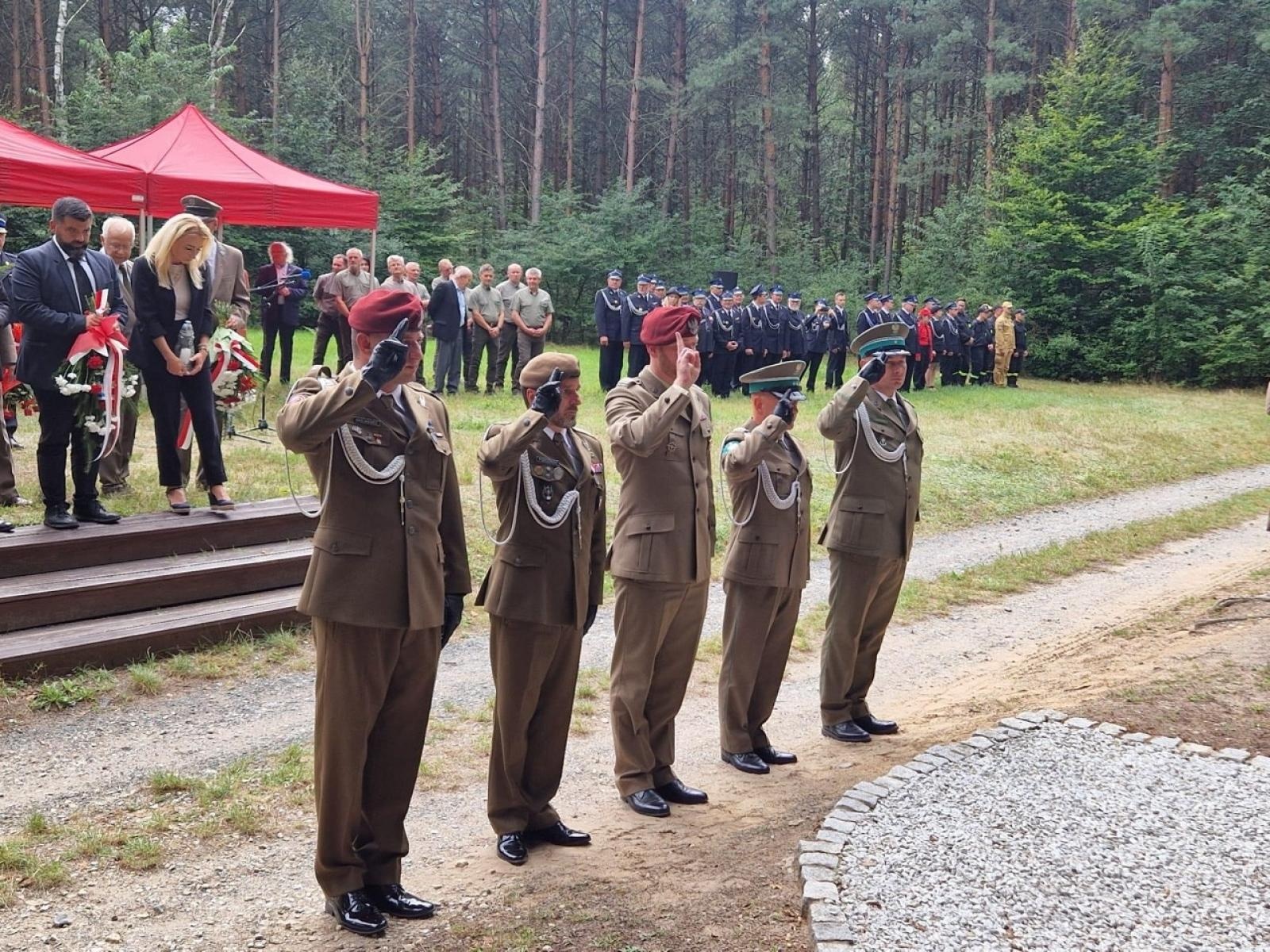 Zdjęcie w galerii na portalu naszraciborz.pl: 32. rocznica wybuchu pożaru w Kuźni Raciborskiej wiadomości z regionu