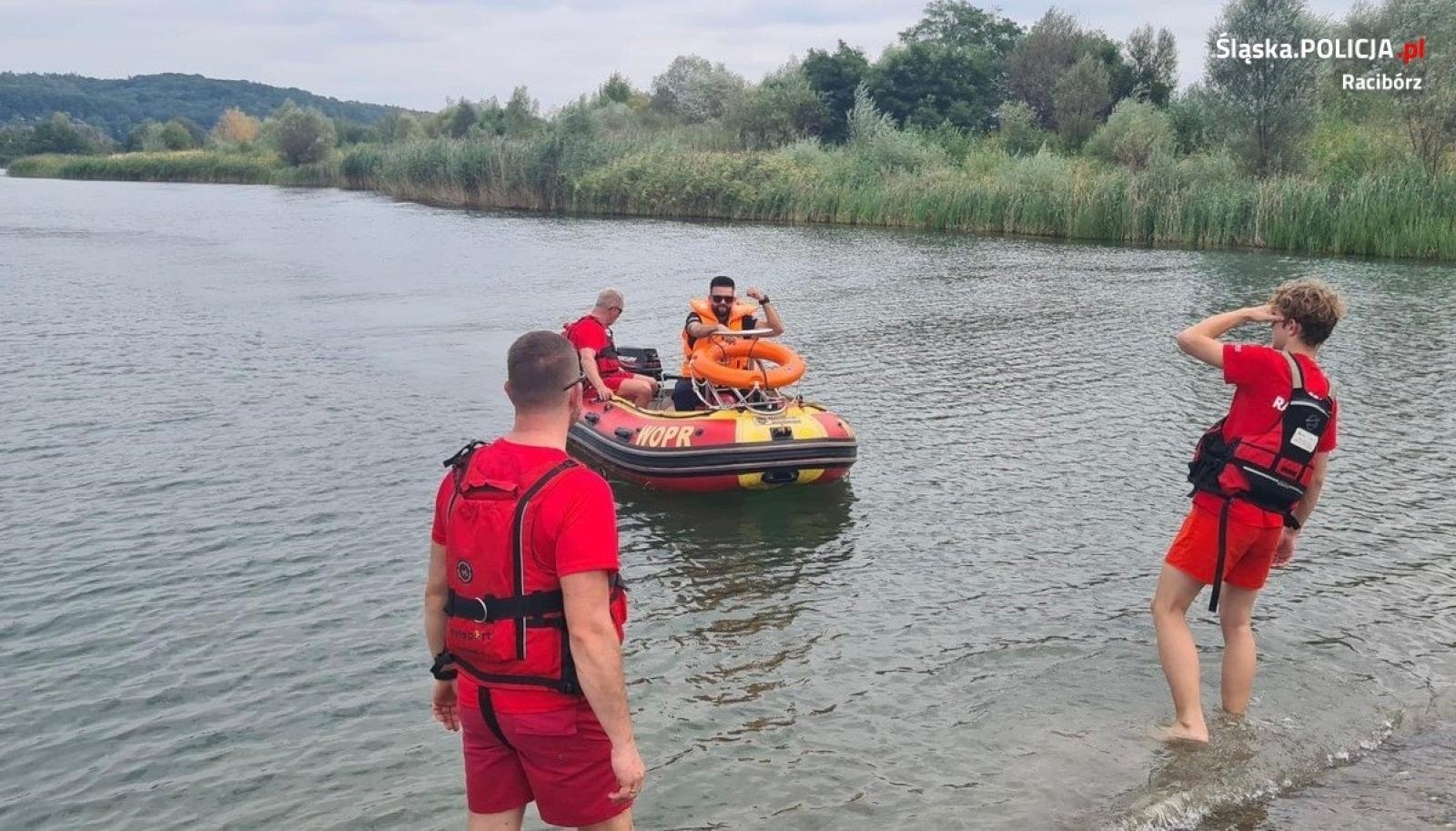 Zdjęcie w galerii na portalu naszraciborz.pl: Wspólne szkolenie policji, straży i WOPR [FOTO] wiadomości z regionu