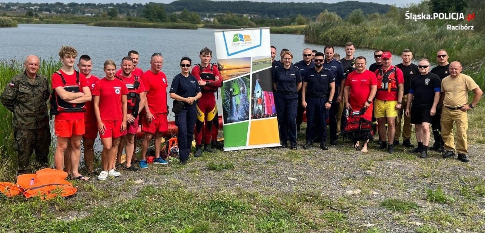 Zdjęcie w galerii na portalu naszraciborz.pl: Wspólne szkolenie policji, straży i WOPR [FOTO] wiadomości z regionu