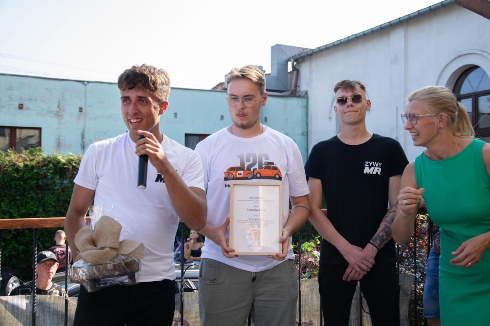 Zdjęcie w galerii na portalu naszraciborz.pl: II Zlot Motoryzacyjny dla Placówki Opiekuńczo-Wychowawczej w Kuźni Raciborskiej wiadomości z regionu