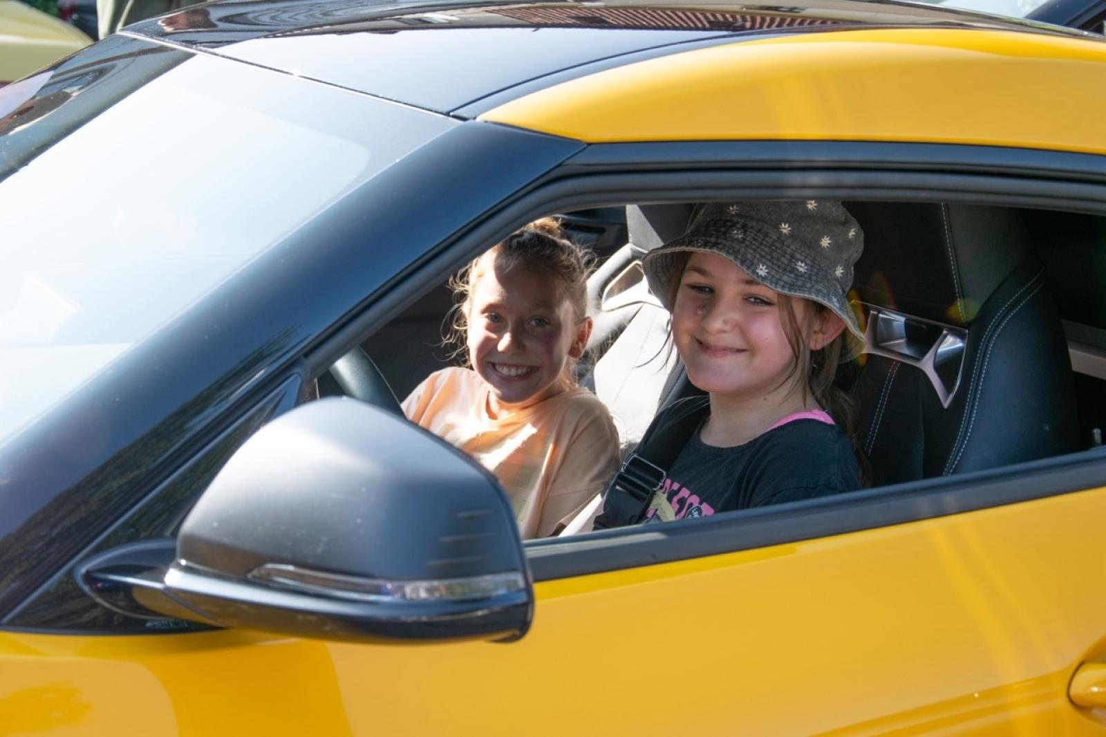 Zdjęcie w galerii na portalu naszraciborz.pl: II Zlot Motoryzacyjny dla Placówki Opiekuńczo-Wychowawczej w Kuźni Raciborskiej wiadomości z regionu