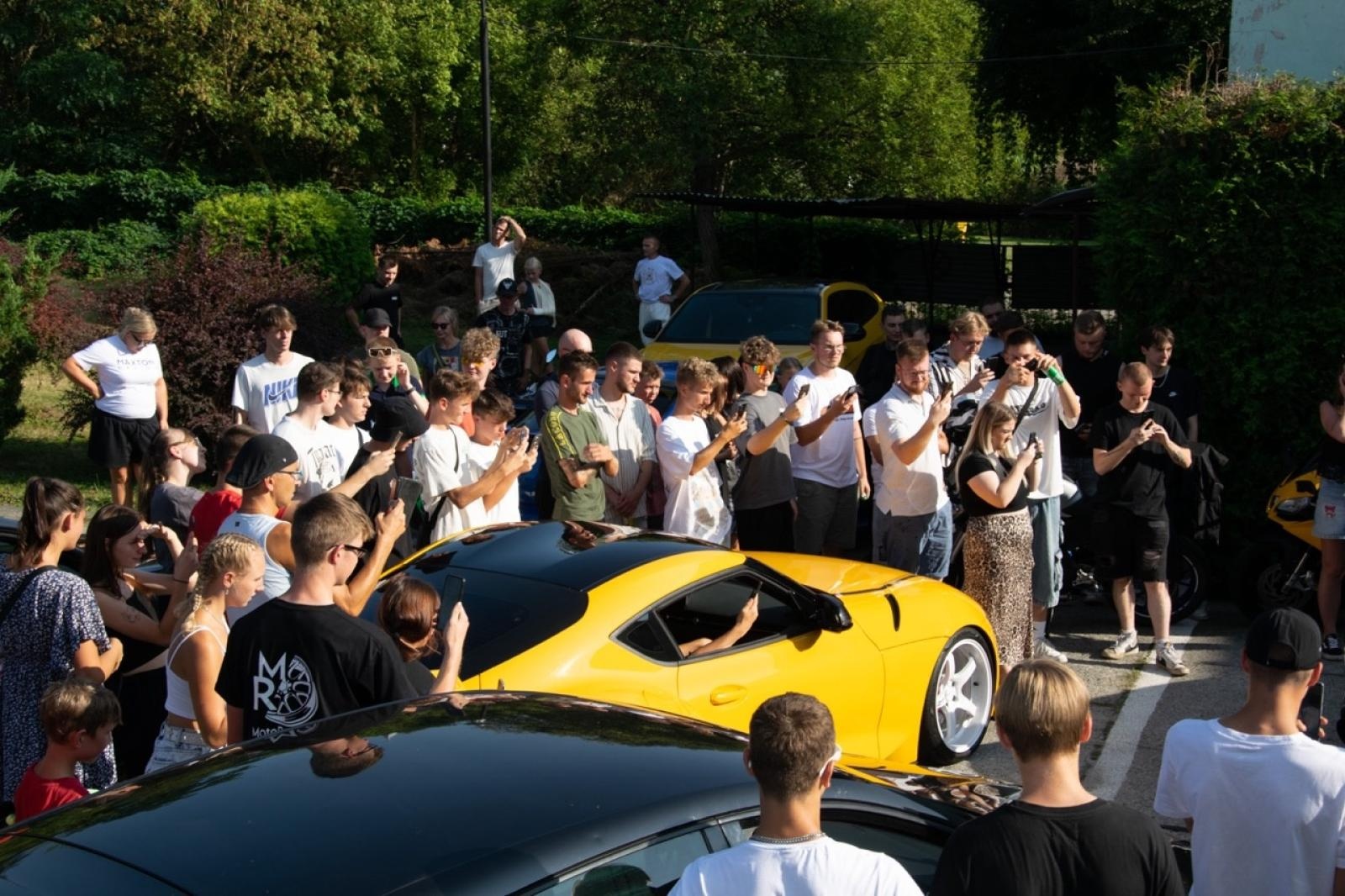 Zdjęcie w galerii na portalu naszraciborz.pl: II Zlot Motoryzacyjny dla Placówki Opiekuńczo-Wychowawczej w Kuźni Raciborskiej wiadomości z regionu