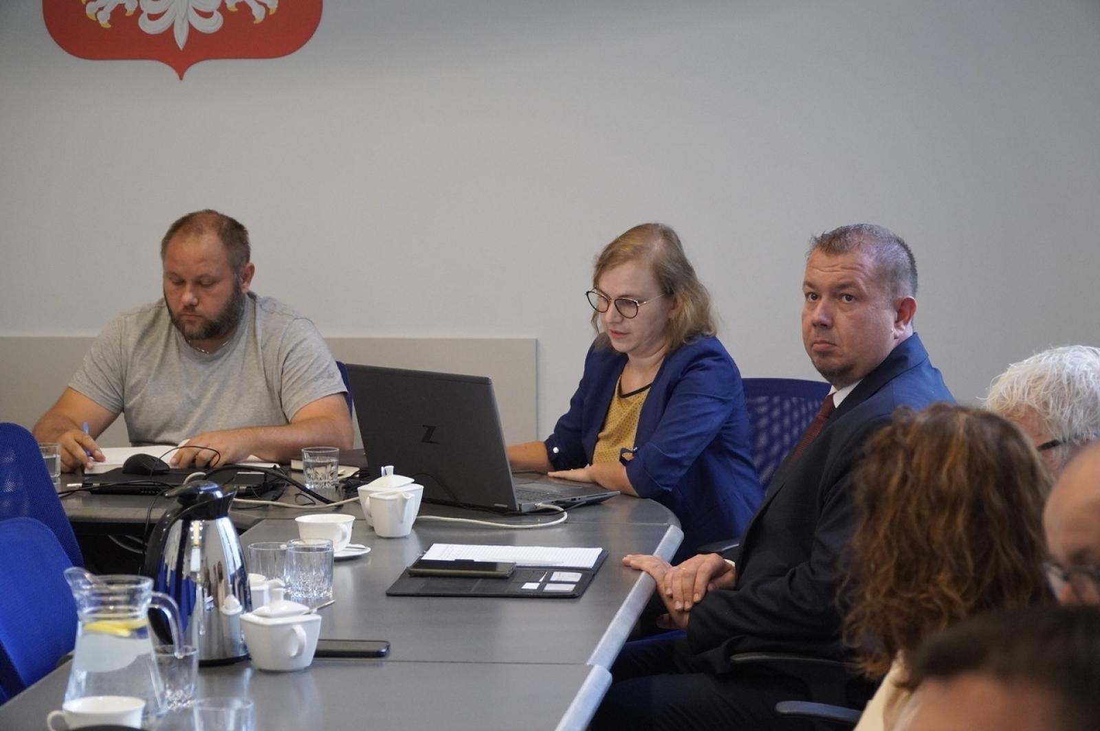 Zdjęcie w galerii na portalu naszraciborz.pl: W ratuszu rozmawiano o projekcie budowy północno-zachodniej obwodnicy Raciborza wiadomości z regionu