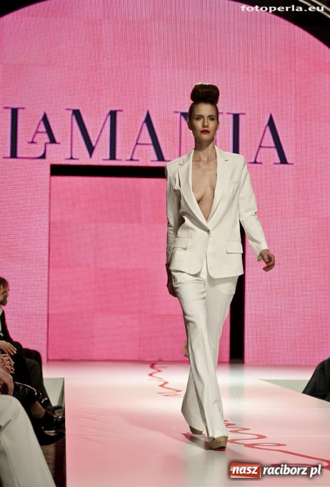 Zdjęcie w galerii na portalu naszraciborz.pl: Raciborski akcent na pokazie La Mania wiadomości z regionu