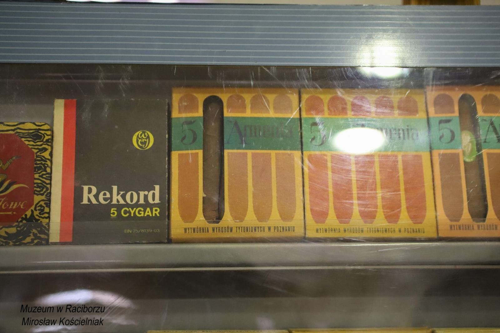 Zdjęcie w galerii na portalu naszraciborz.pl: Skarby Tomasza Pluty z Krzanowic. Zabiegają o nie filmowcy i muzea wiadomości z regionu