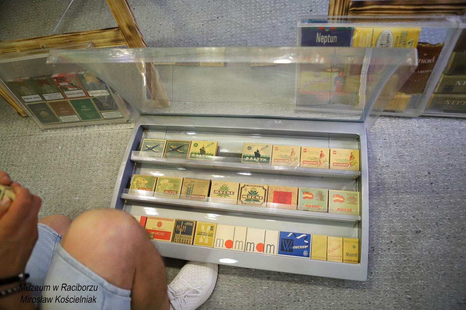 Zdjęcie w galerii na portalu naszraciborz.pl: Skarby Tomasza Pluty z Krzanowic. Zabiegają o nie filmowcy i muzea wiadomości z regionu