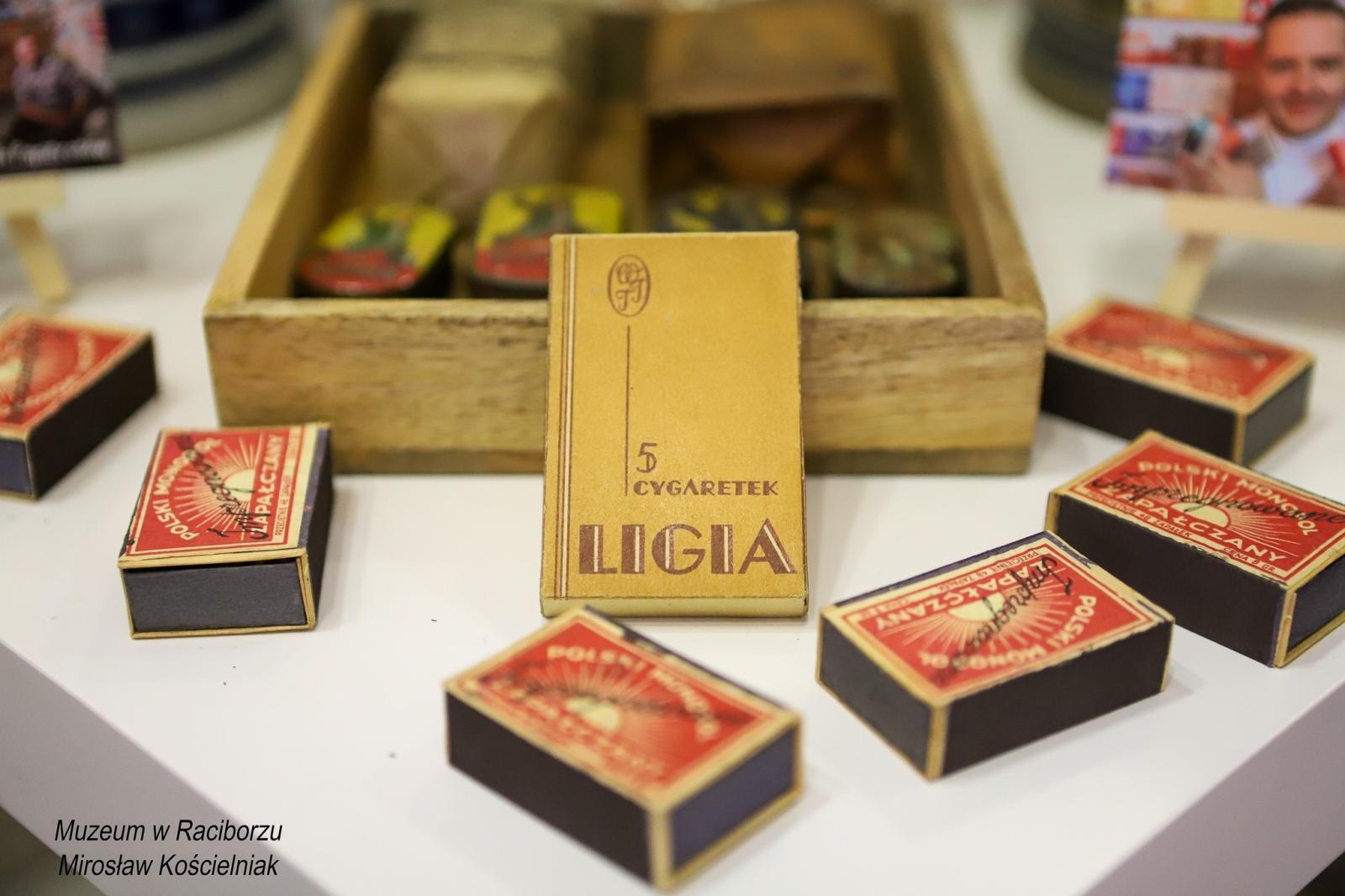 Zdjęcie w galerii na portalu naszraciborz.pl: Skarby Tomasza Pluty z Krzanowic. Zabiegają o nie filmowcy i muzea wiadomości z regionu