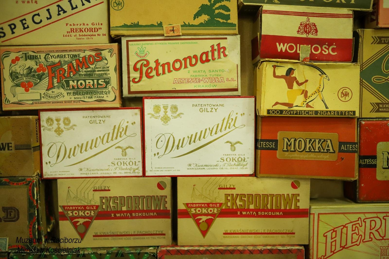 Zdjęcie w galerii na portalu naszraciborz.pl: Skarby Tomasza Pluty z Krzanowic. Zabiegają o nie filmowcy i muzea wiadomości z regionu