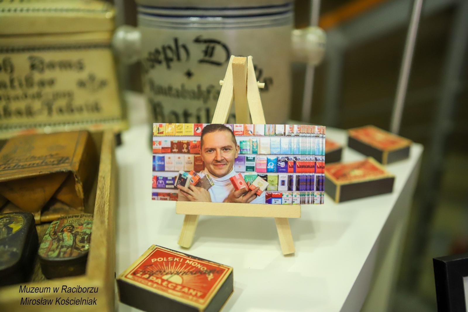 Zdjęcie w galerii na portalu naszraciborz.pl: Skarby Tomasza Pluty z Krzanowic. Zabiegają o nie filmowcy i muzea wiadomości z regionu