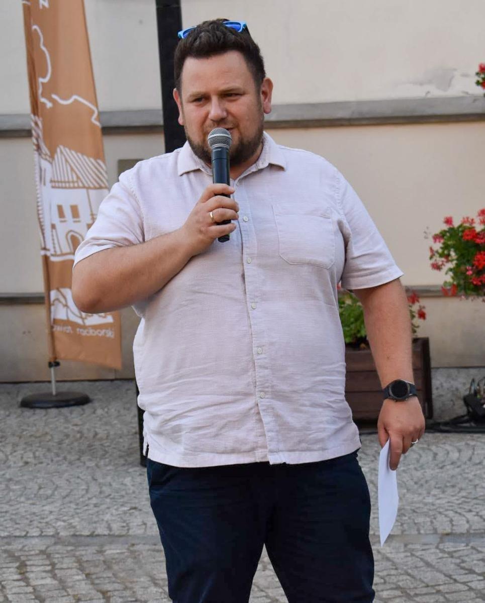 Zdjęcie w galerii na portalu naszraciborz.pl: Koncert Letni na Zamku Piastowskim w Raciborzu wiadomości z regionu