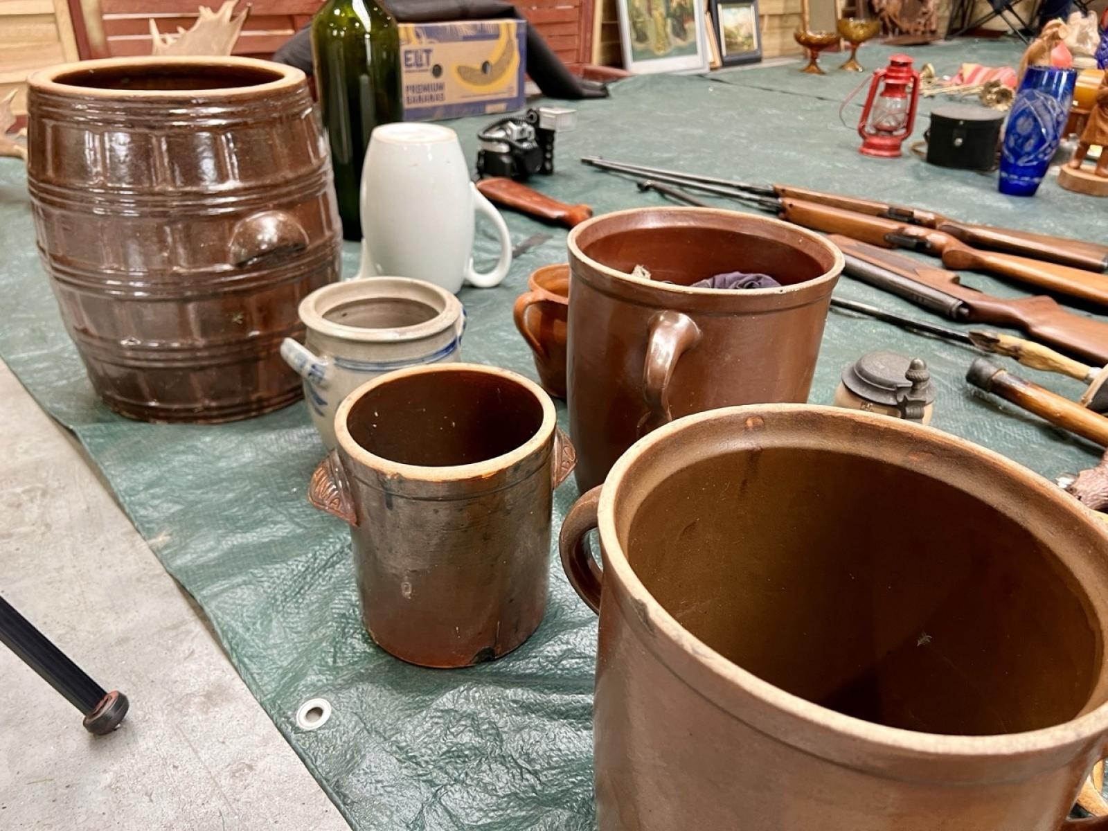 Zdjęcie w galerii na portalu naszraciborz.pl: Ostatni letni targ staroci i koński w Pietrowicach Wielkich przyciągnął sporo kolekcjonerów i miłośników retro wiadomości z regionu