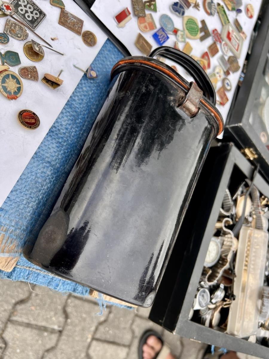 Zdjęcie w galerii na portalu naszraciborz.pl: Ostatni letni targ staroci i koński w Pietrowicach Wielkich przyciągnął sporo kolekcjonerów i miłośników retro wiadomości z regionu