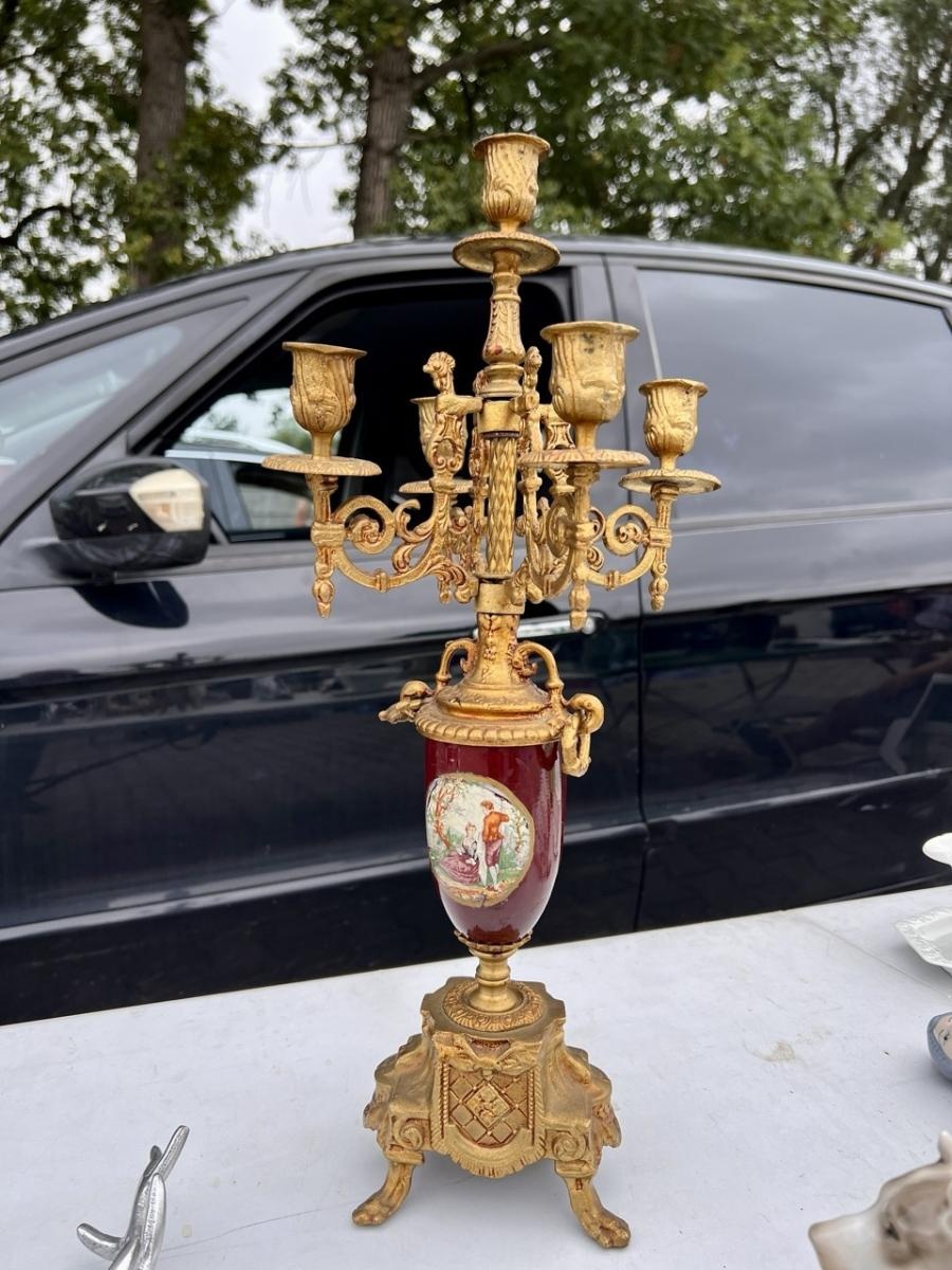 Zdjęcie w galerii na portalu naszraciborz.pl: Ostatni letni targ staroci i koński w Pietrowicach Wielkich przyciągnął sporo kolekcjonerów i miłośników retro wiadomości z regionu