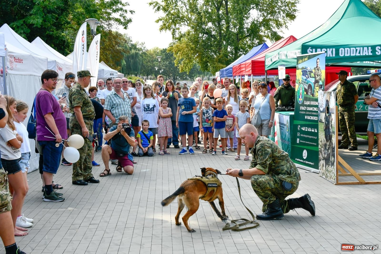 Zdjęcie w galerii na portalu naszraciborz.pl: Nauka zagościła nad Odrą. Trzecia Edycja Festiwalu Odkrywców w Raciborzu wiadomości z regionu