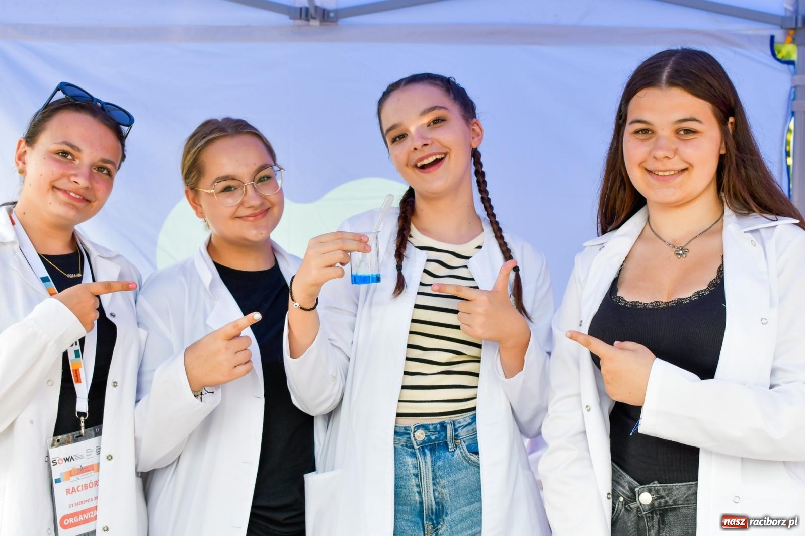 Zdjęcie w galerii na portalu naszraciborz.pl: Nauka zagościła nad Odrą. Trzecia Edycja Festiwalu Odkrywców w Raciborzu wiadomości z regionu