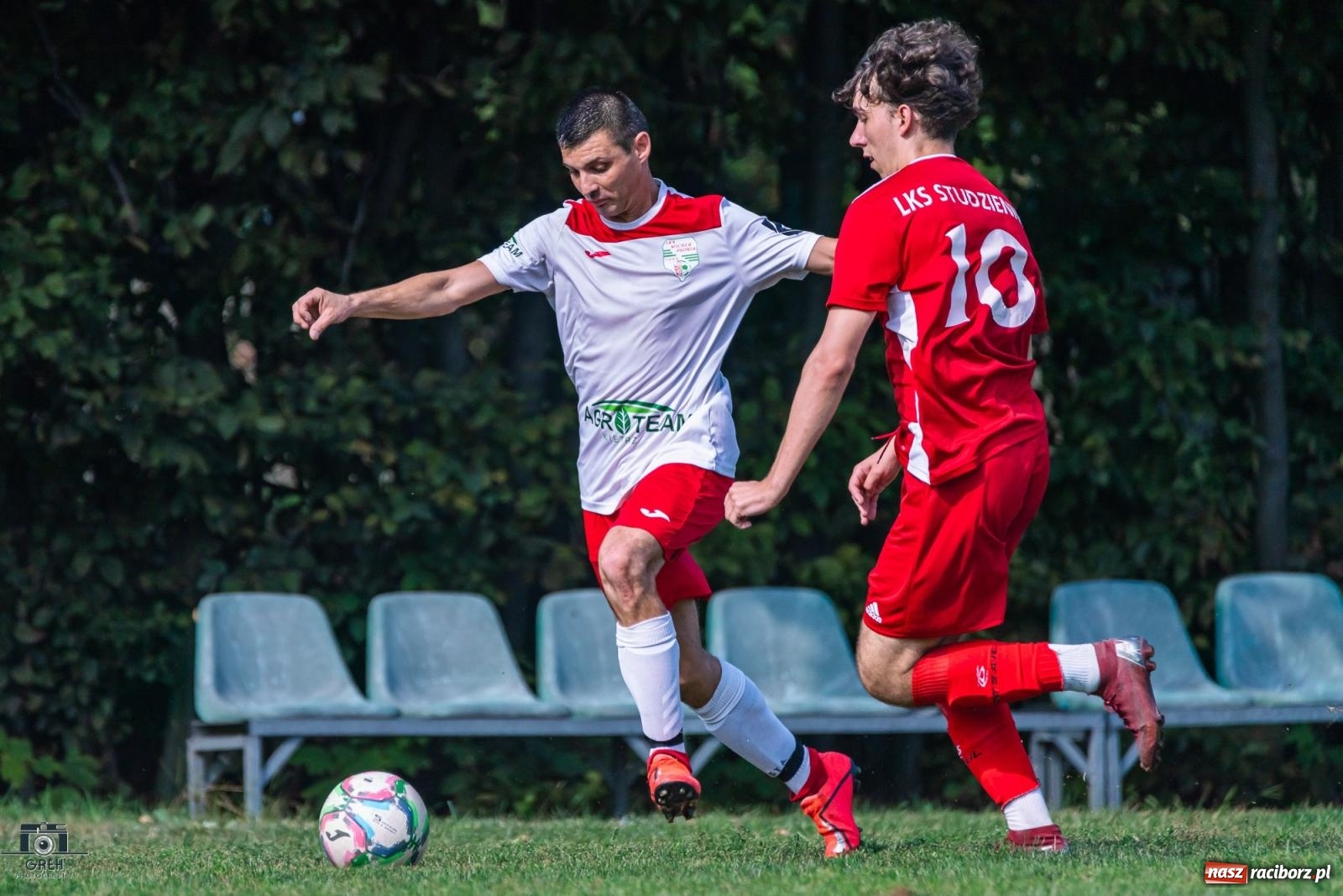 Zdjęcie w galerii na portalu naszraciborz.pl: C-klasowe derby Raciborza dla rezerw Studziennej [FOTO] wiadomości z regionu