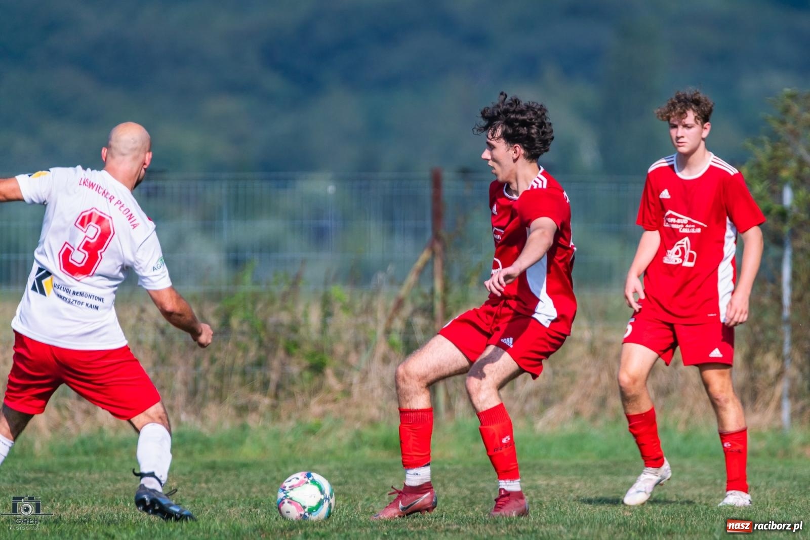 Zdjęcie w galerii na portalu naszraciborz.pl: C-klasowe derby Raciborza dla rezerw Studziennej [FOTO] wiadomości z regionu