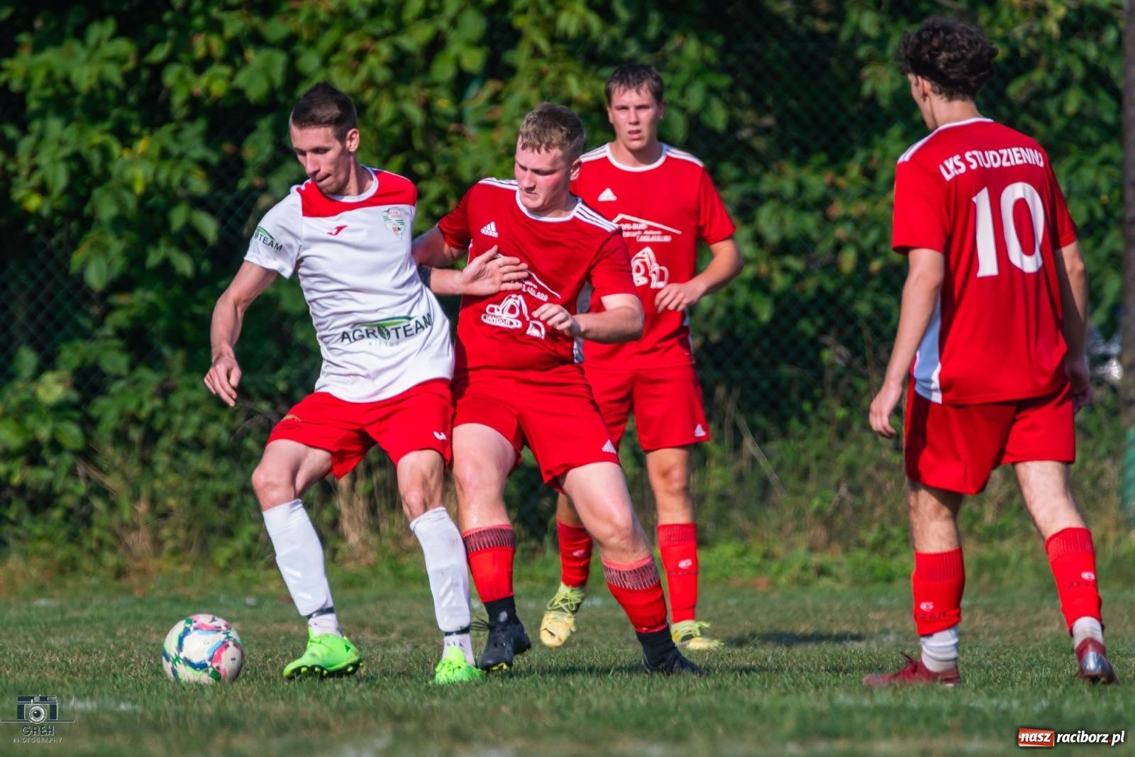 Zdjęcie w galerii na portalu naszraciborz.pl: C-klasowe derby Raciborza dla rezerw Studziennej [FOTO] wiadomości z regionu