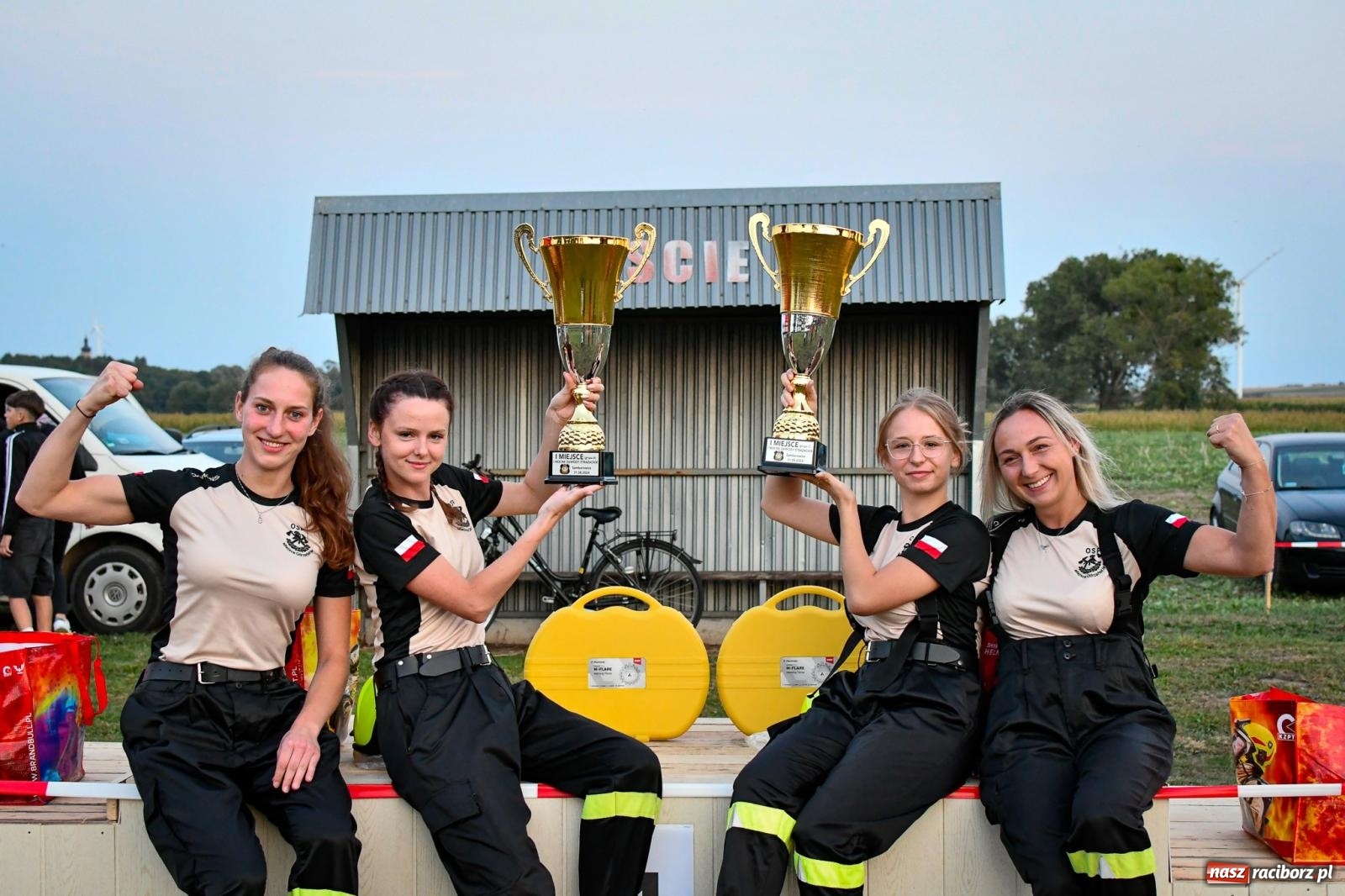 Zdjęcie w galerii na portalu naszraciborz.pl: Samborowice postawiły na strażacki Armagedon [FOTO i WIDEO] wiadomości z regionu