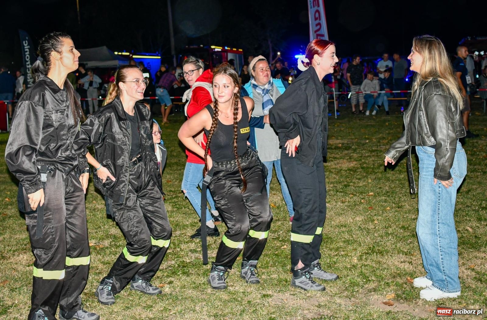 Zdjęcie w galerii na portalu naszraciborz.pl: Samborowice postawiły na strażacki Armagedon [FOTO i WIDEO] wiadomości z regionu