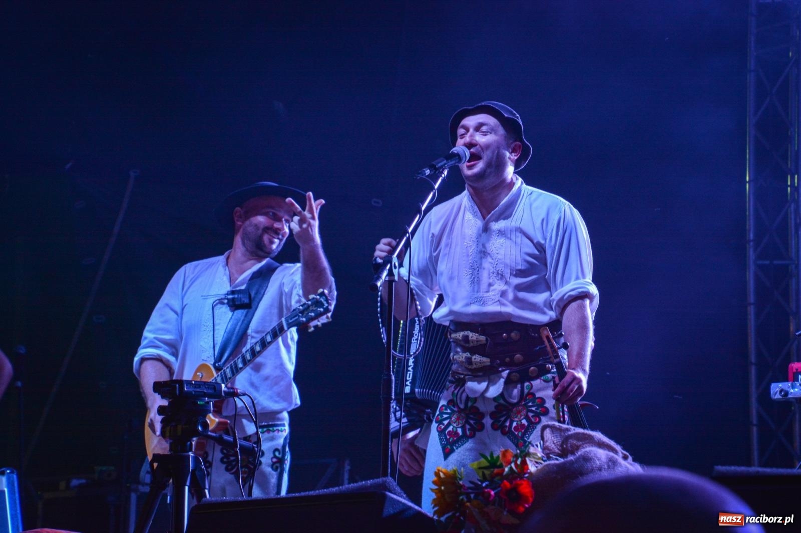Zdjęcie w galerii na portalu naszraciborz.pl: Dożynki gminy Krzyżanowice: Góralska kapela Baciary na starcie świętowania w Bolesławiu [FOTO i WIDEO] wiadomości z regionu