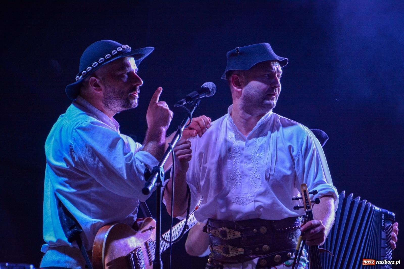 Zdjęcie w galerii na portalu naszraciborz.pl: Dożynki gminy Krzyżanowice: Góralska kapela Baciary na starcie świętowania w Bolesławiu [FOTO i WIDEO] wiadomości z regionu