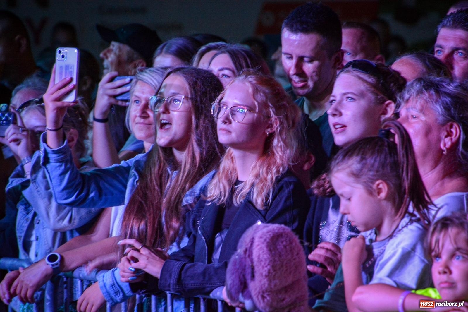 Zdjęcie w galerii na portalu naszraciborz.pl: Dożynki gminy Krzyżanowice: Góralska kapela Baciary na starcie świętowania w Bolesławiu [FOTO i WIDEO] wiadomości z regionu