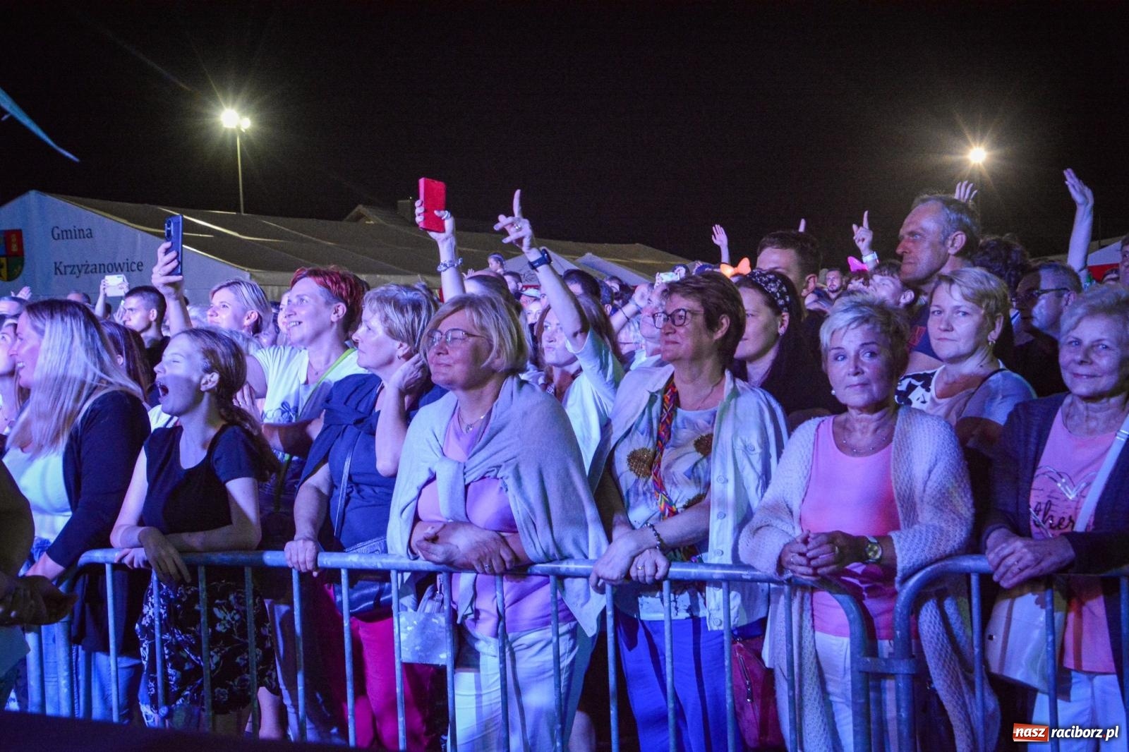 Zdjęcie w galerii na portalu naszraciborz.pl: Dożynki gminy Krzyżanowice: Góralska kapela Baciary na starcie świętowania w Bolesławiu [FOTO i WIDEO] wiadomości z regionu