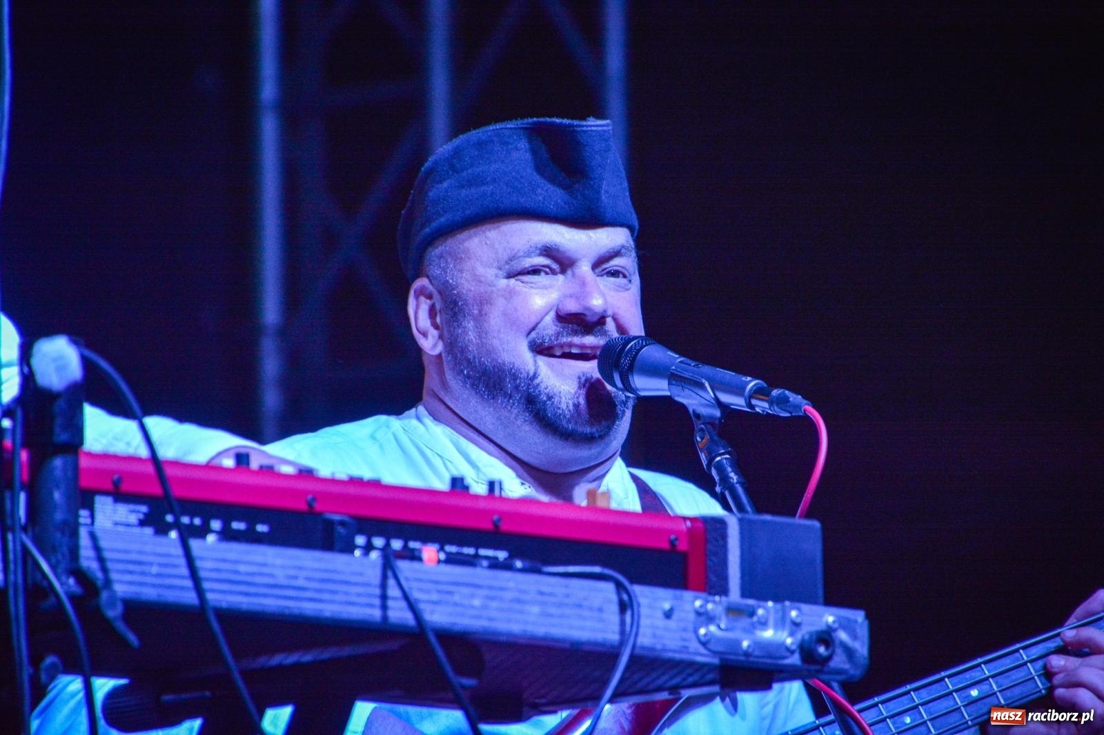 Zdjęcie w galerii na portalu naszraciborz.pl: Dożynki gminy Krzyżanowice: Góralska kapela Baciary na starcie świętowania w Bolesławiu [FOTO i WIDEO] wiadomości z regionu